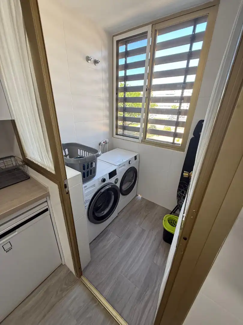Terrassa de Apartament de lloguer en Fuengirola amb Aire condicionat, Calefacció i Jardí privat