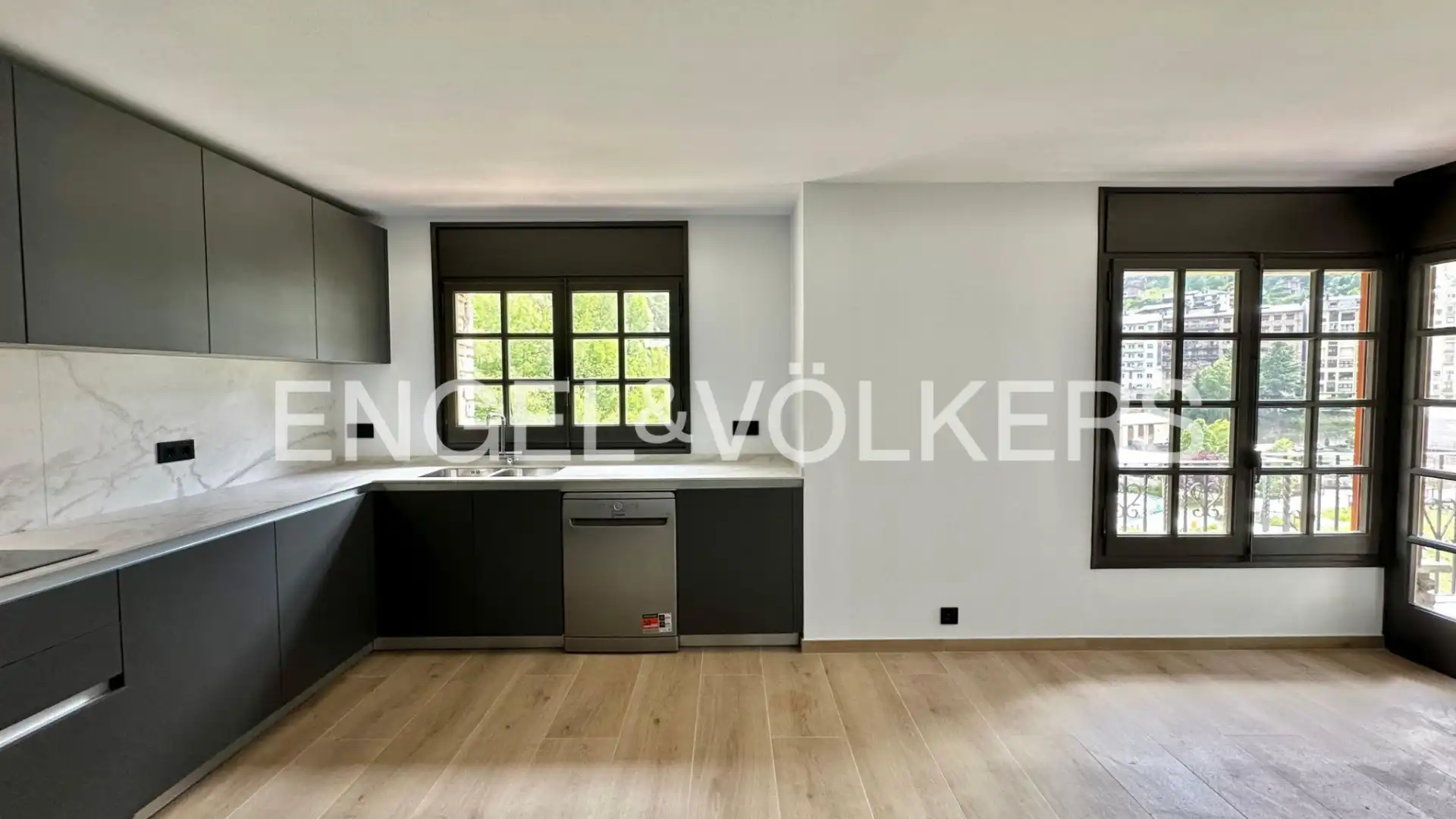 Küche von Wohnung zur Miete in La Massana mit Heizung, Abstellraum und Balkon