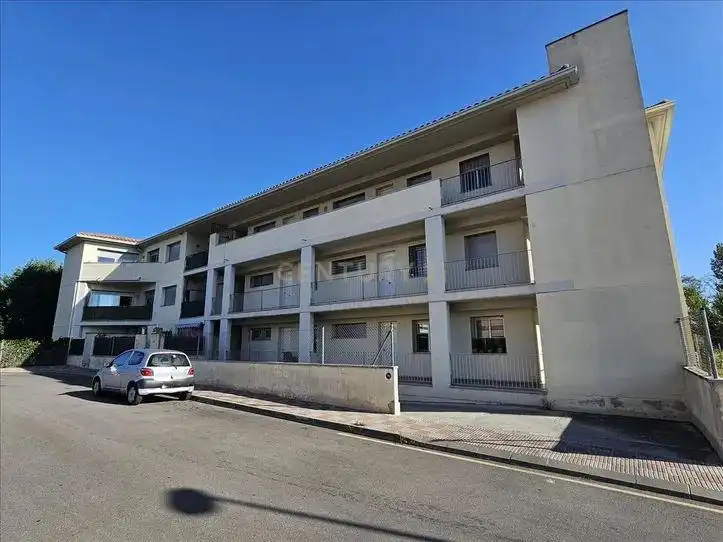 Vista exterior de Garatge en venda en Riells i Viabrea