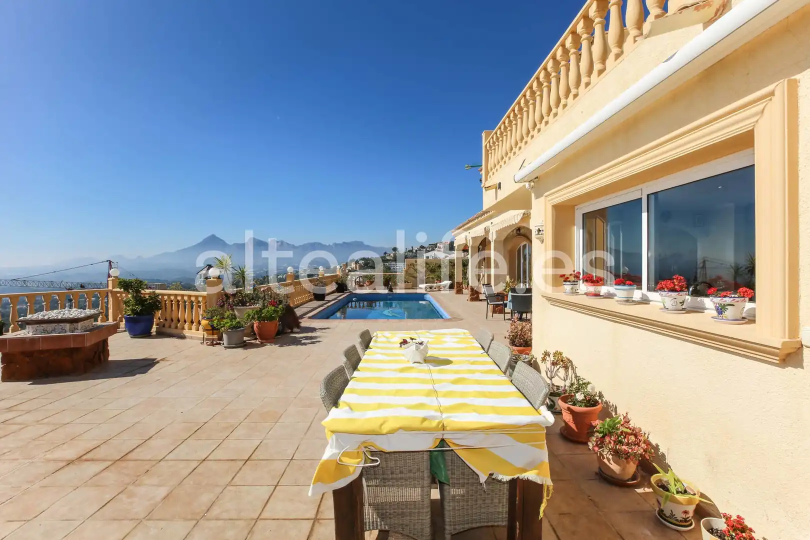 Vista exterior de Casa o chalet en venta en Altea con Aire acondicionado, Calefacción y Jardín privado