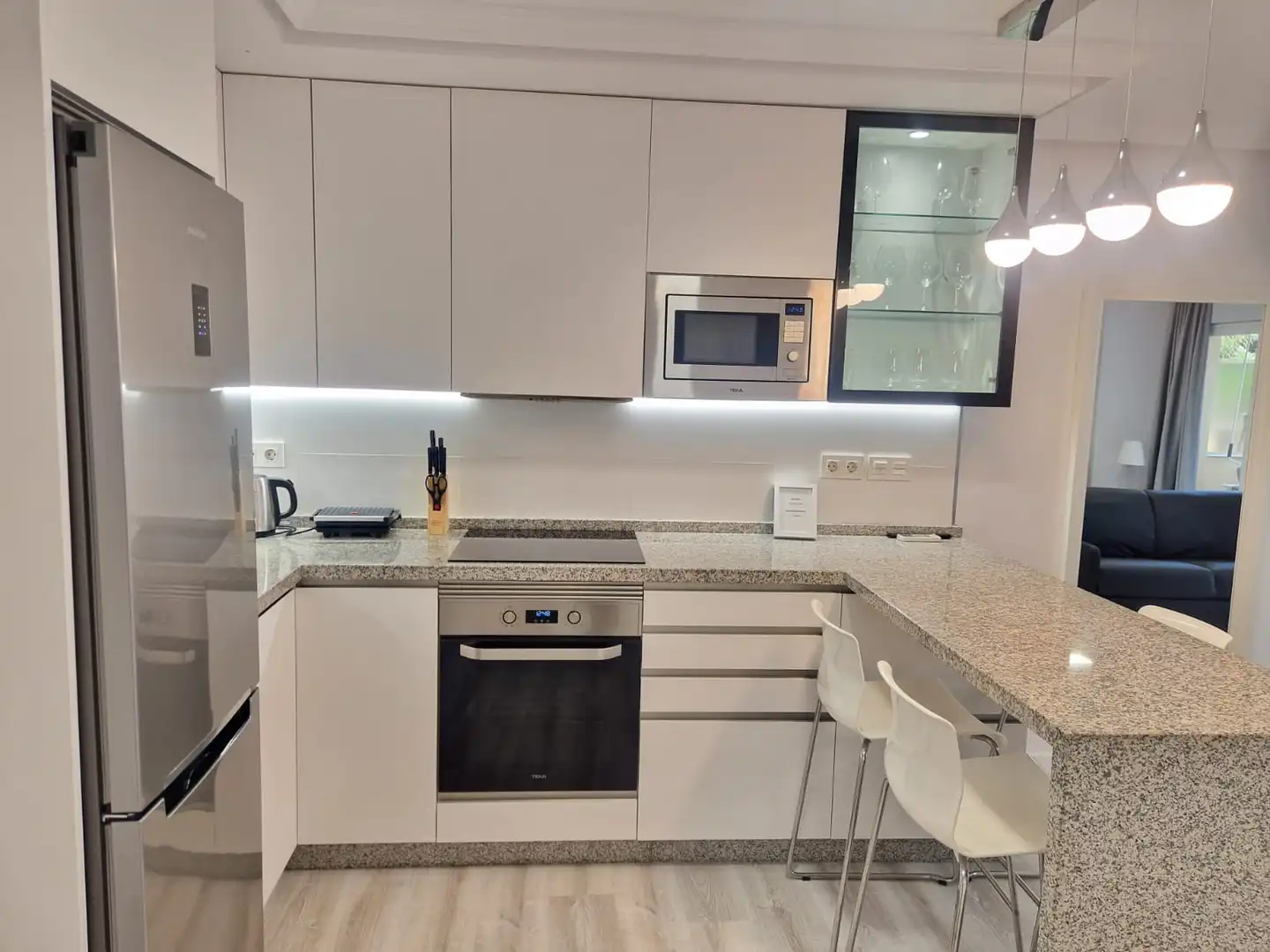 Kitchen of Ground floor for sale in Marbella  with Air Conditioner, Terrace and Swimming Pool