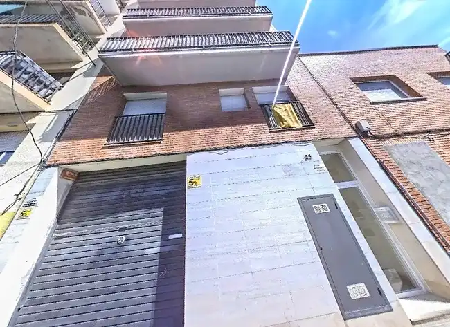 Piso con ascensor en venta en C/ Font del Ferro