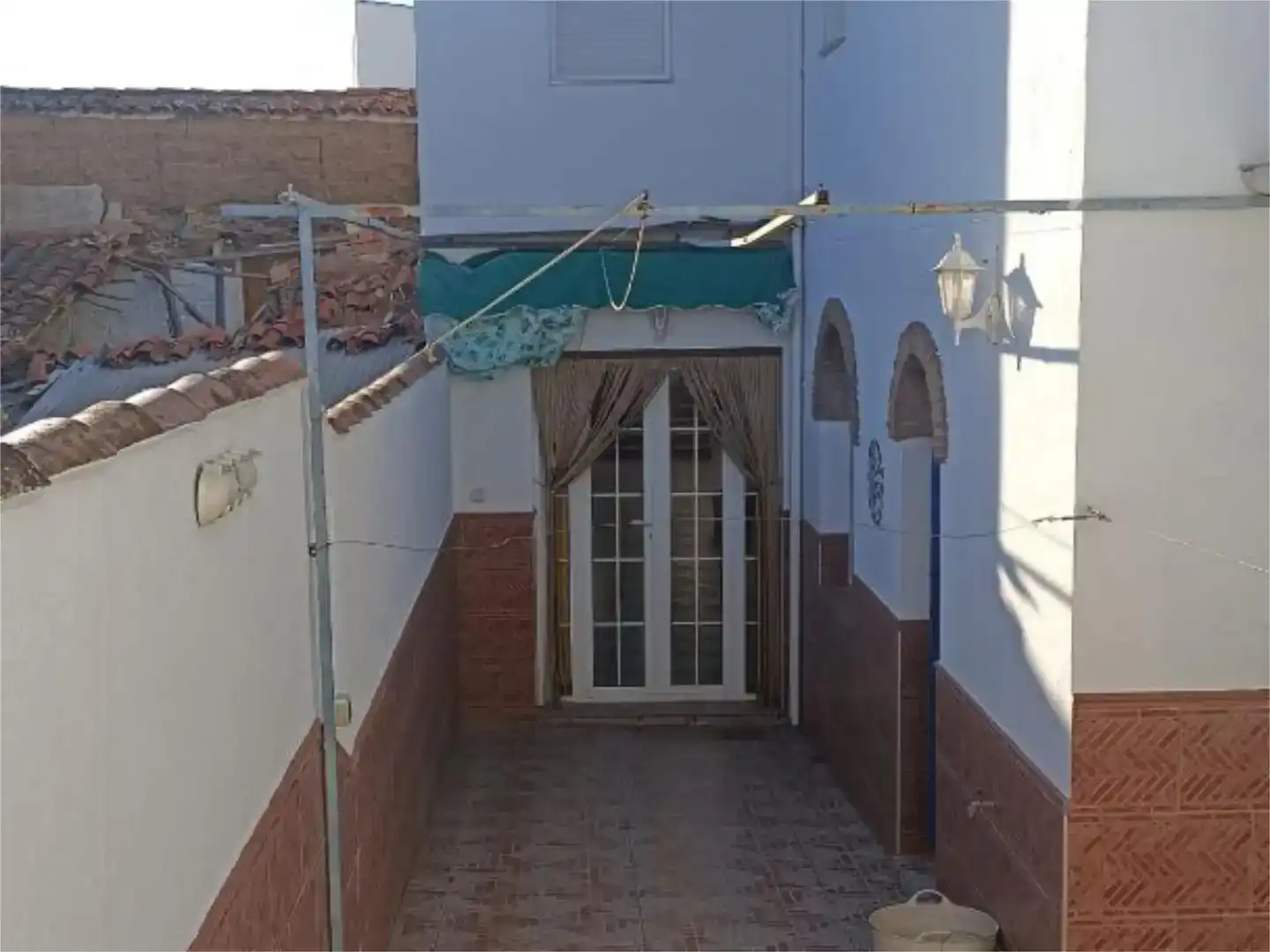 Casa adosada en venda en Valverde de Llerena amb Moblat i Balcó
