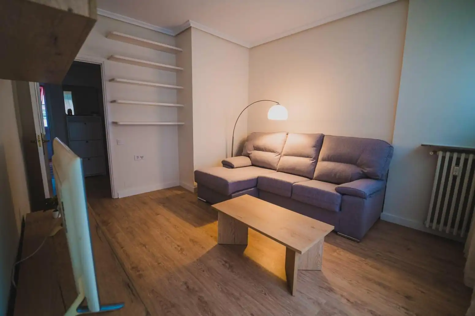 Living room of Flat for rent in Santander  with Heating, Parquet flooring and Furnished
