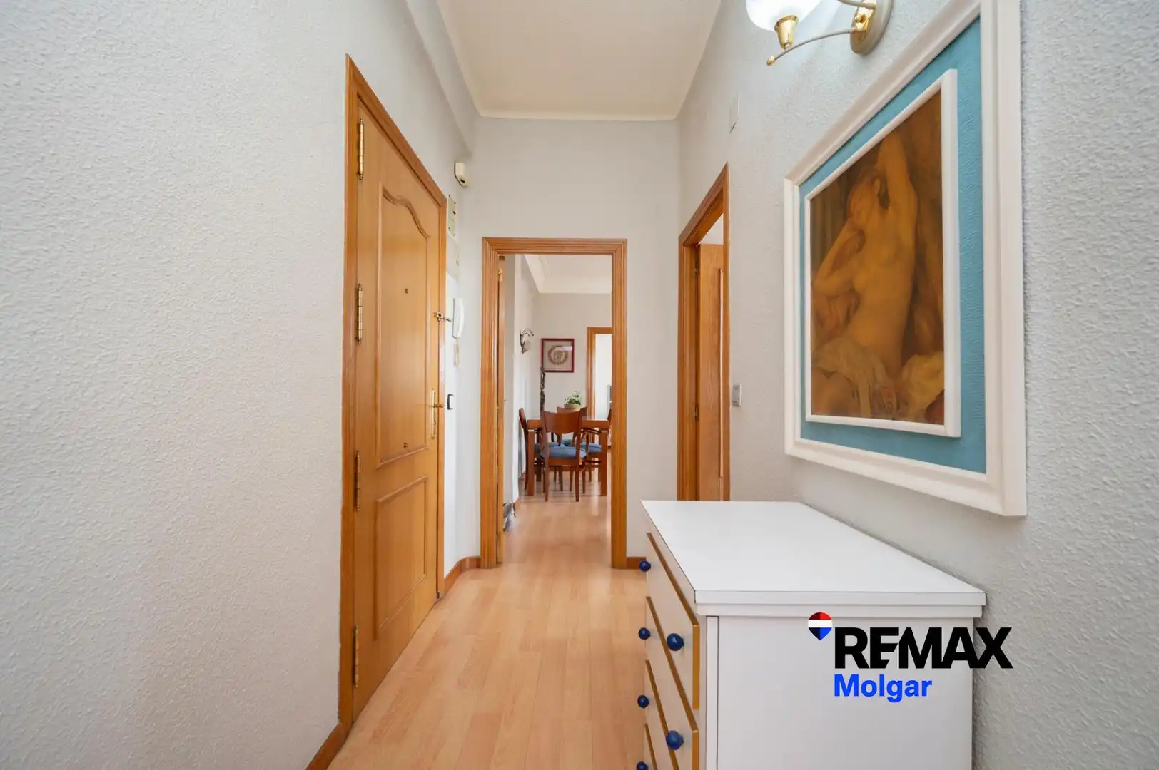 Flat for sale in Madrid  with Air Conditioner, Heating and Furnished