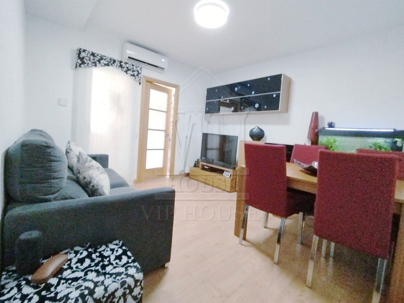 Sala d'estar de Pis en venda en Badalona amb Aire condicionat, Calefacció i Parquet