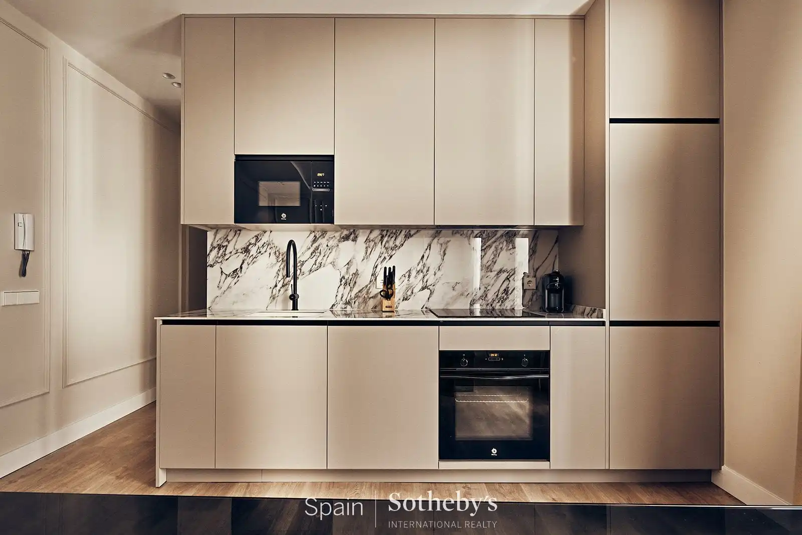 Cocina de Apartamento en venta en Madrid con Aire acondicionado y Calefacción
