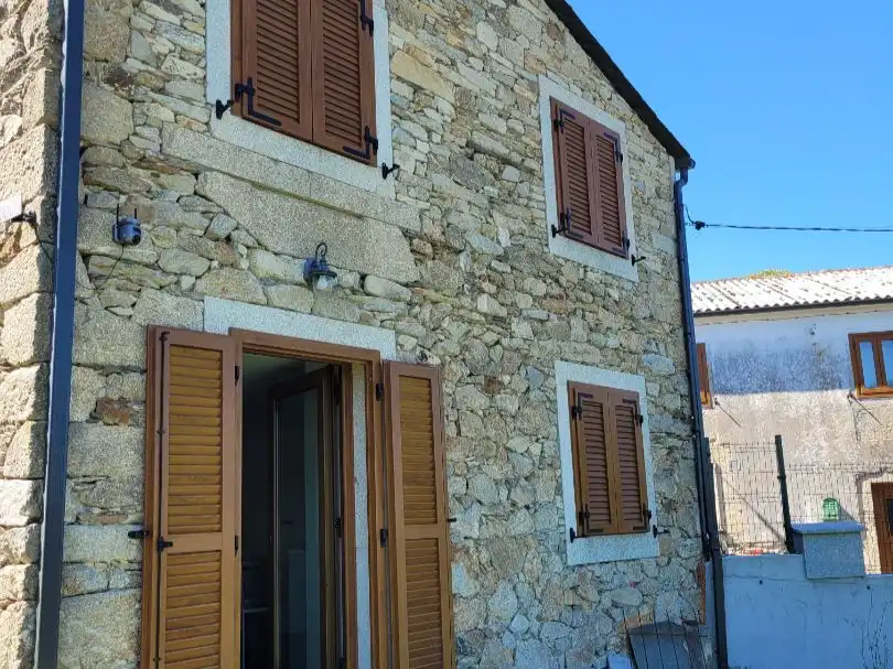 Haus oder Chalet zum Verkauf in Lugar Albeiro, O-carballo, 3, Friol
