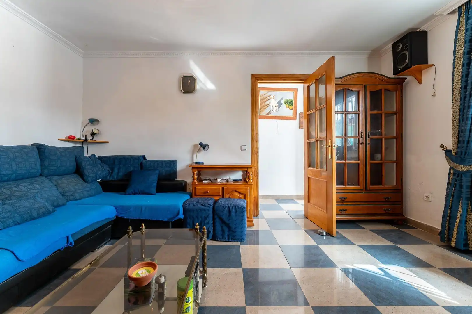 Sala d'estar de Casa o xalet en venda en Cártama amb Aire condicionat, Calefacció i Jardí privat