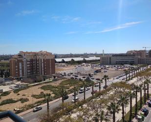 Vista exterior de Pis en venda en Castellón de la Plana / Castelló de la Plana amb Aire condicionat, Moblat i Forn