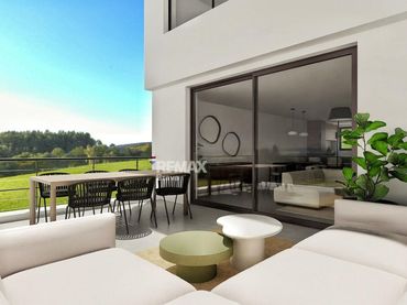 Casa con balcón en venta en Carretera CL VIA ROMANA