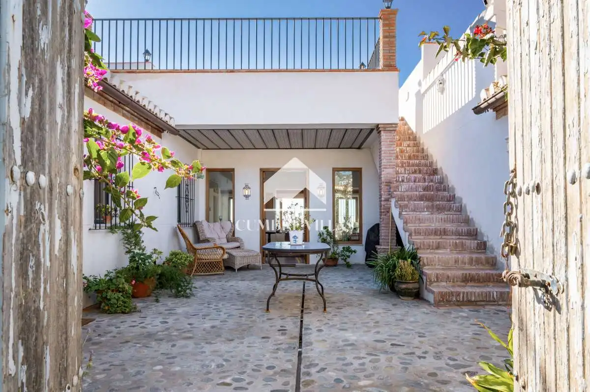 Terrace of Houses for sale in Almuñécar  with Private garden, Terrace and Storage room