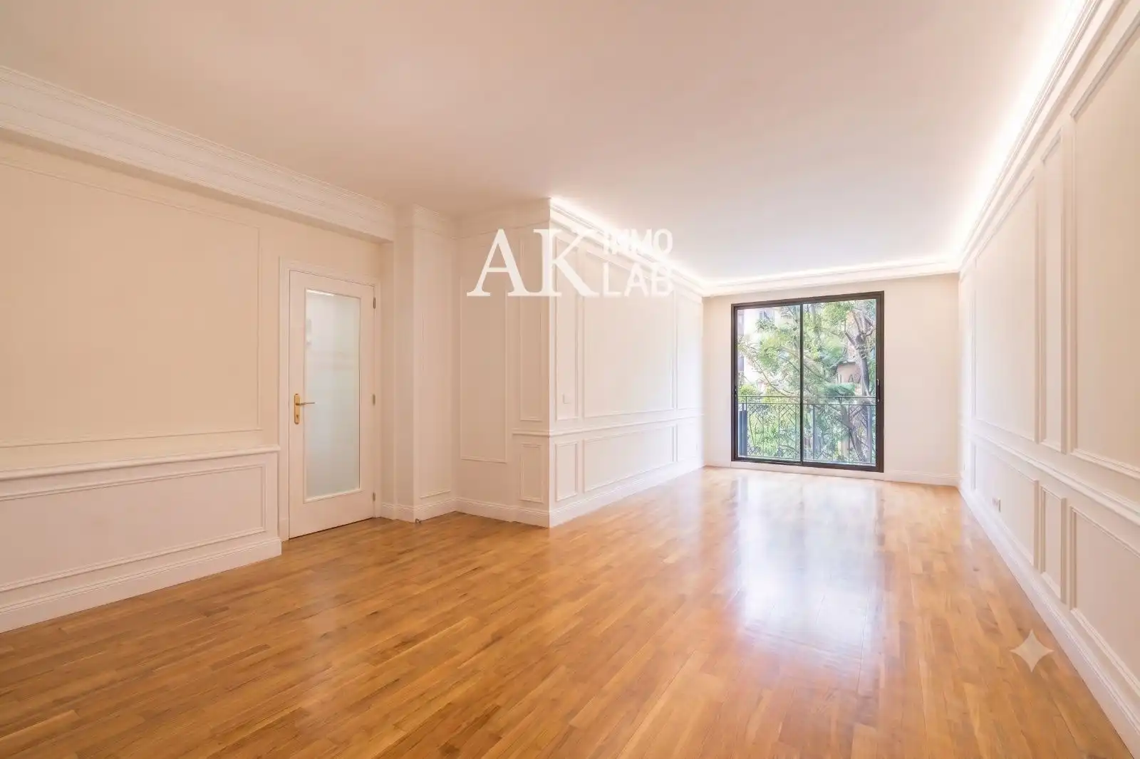 Bedroom of Flat for sale in Barcelona  with Air Conditioner, Heating and Terrace