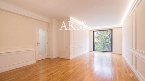 Photo 5 of Flat for sale in Mistral, Sant Antoni, Barcelona Capital