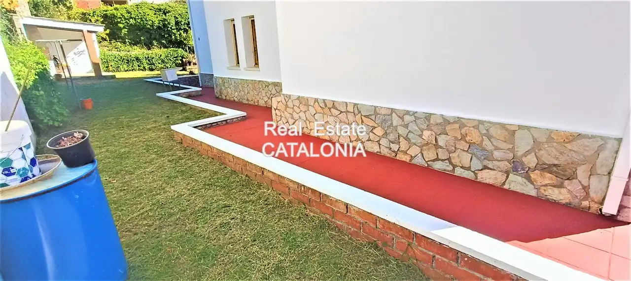Vista exterior de Casa o chalet en venta en Lloret de Mar con Calefacción, Jardín privado y Terraza