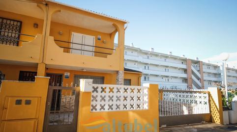 Foto 2 de Casa adosada en venda a Avinguda del Papa Luna, 142, La Volta, Castellón