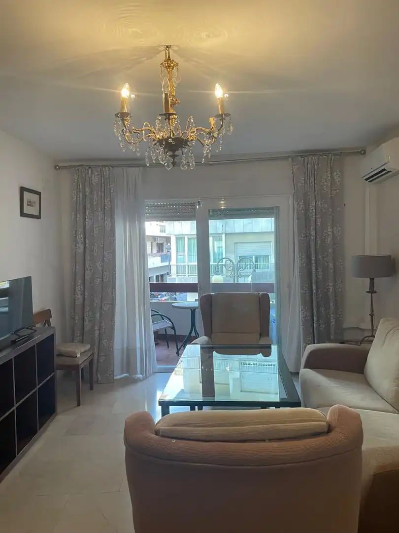 Sala de estar de Piso de alquiler en Córdoba con Aire acondicionado, Terraza y Amueblado