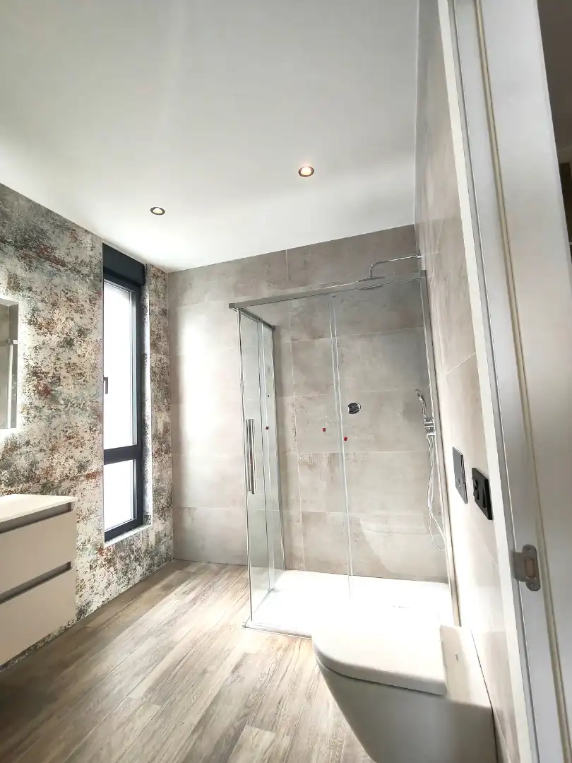 Baño de Casa o chalet en venta en Carbajosa de la Sagrada con Calefacción, Jardín privado y Terraza