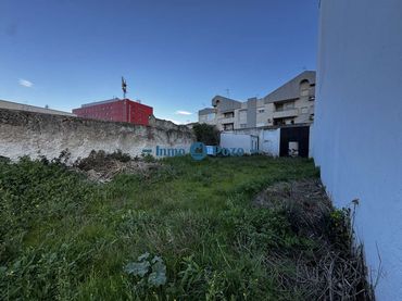 Wohnbaugrundstück zum Verkauf in Almendralejo