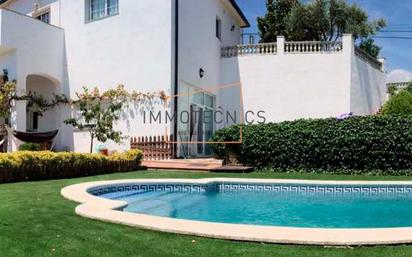 Piscina de Casa o xalet en venda en Sant Cebrià de Vallalta amb Calefacció, Jardí privat i Terrassa