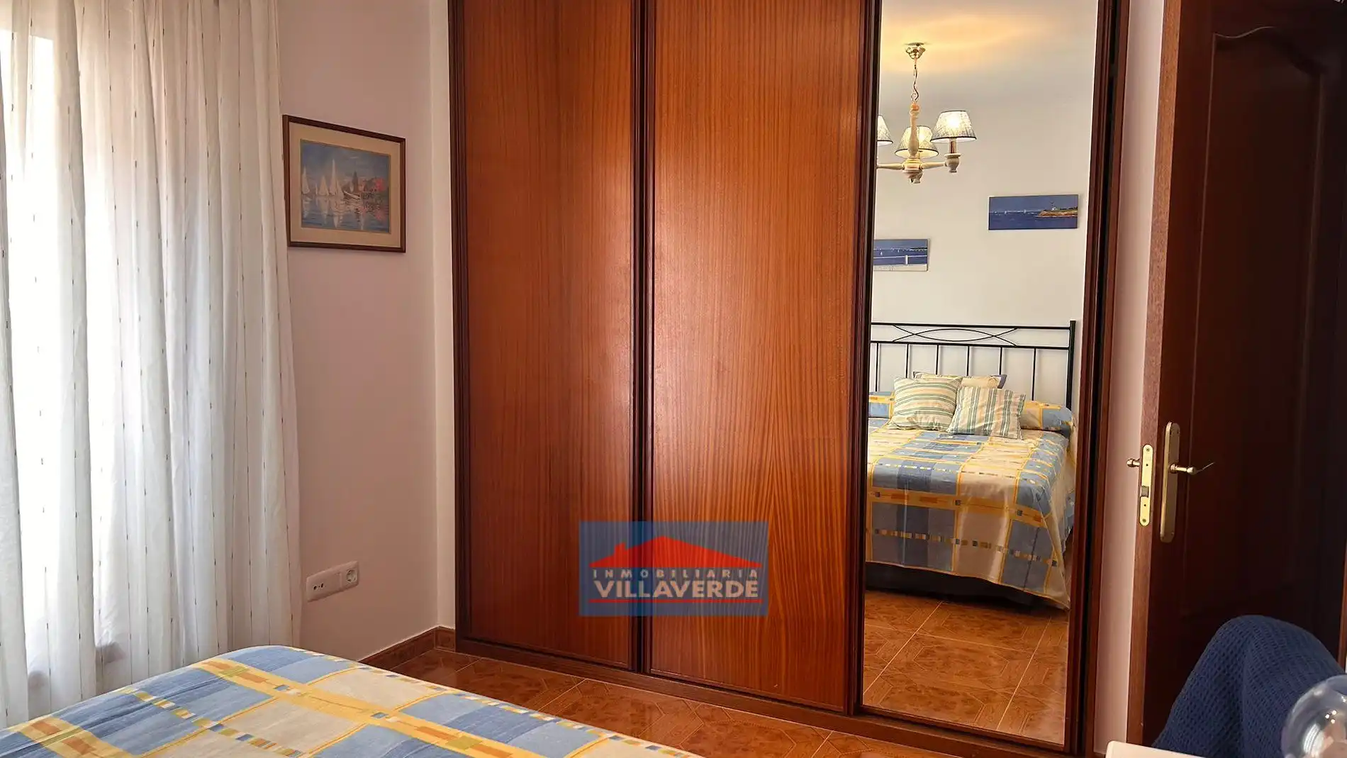 Dormitori de Pis de lloguer en Cangas 