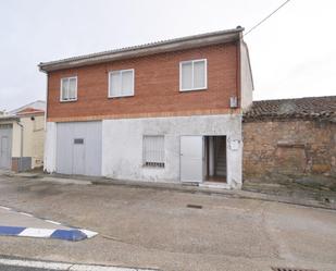 Vista exterior de Casa o xalet en venda en Arcediano amb Balcó