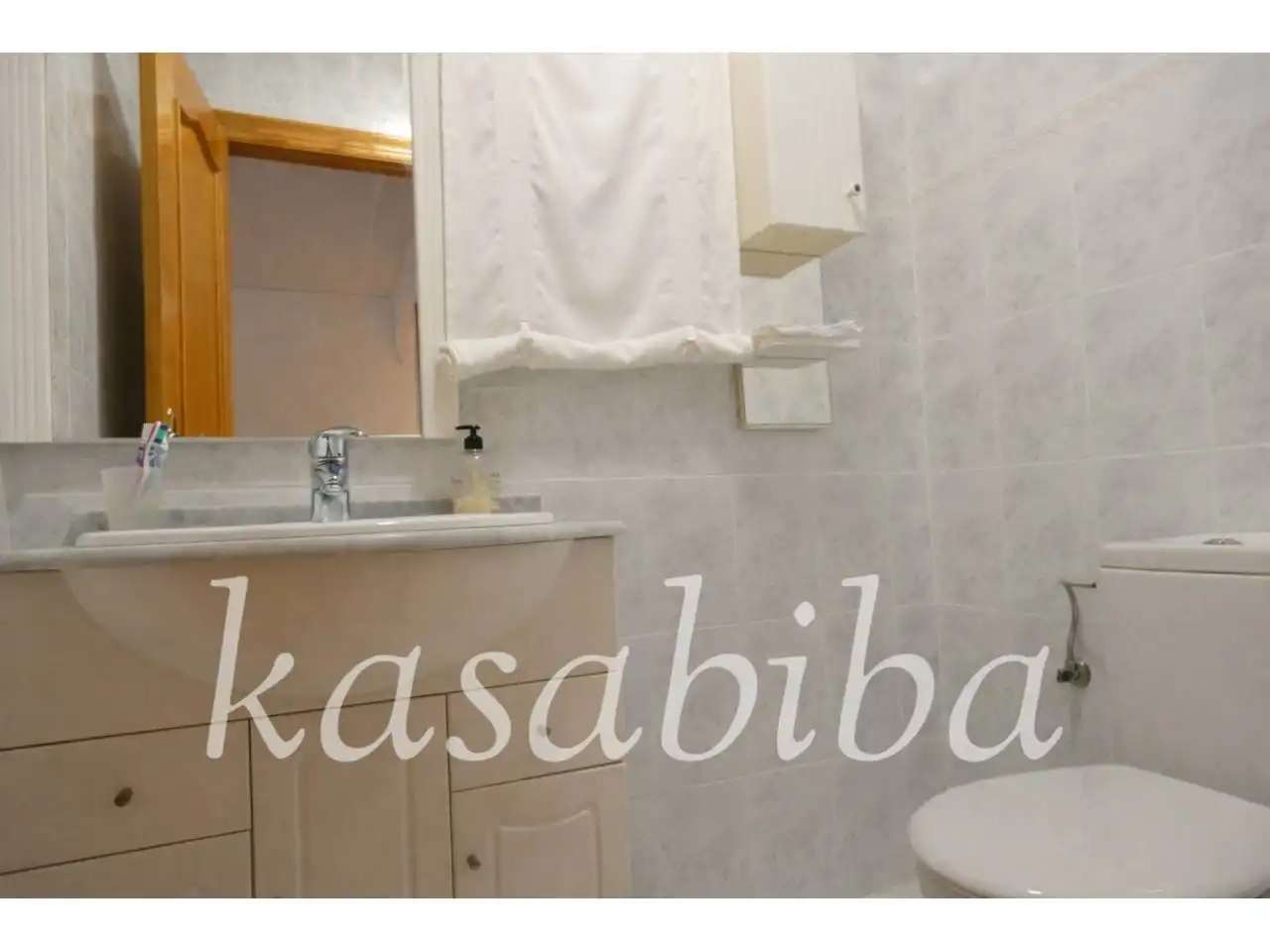 Baño de Casa o chalet en venta en Chiva con Aire acondicionado, Calefacción y Jardín privado