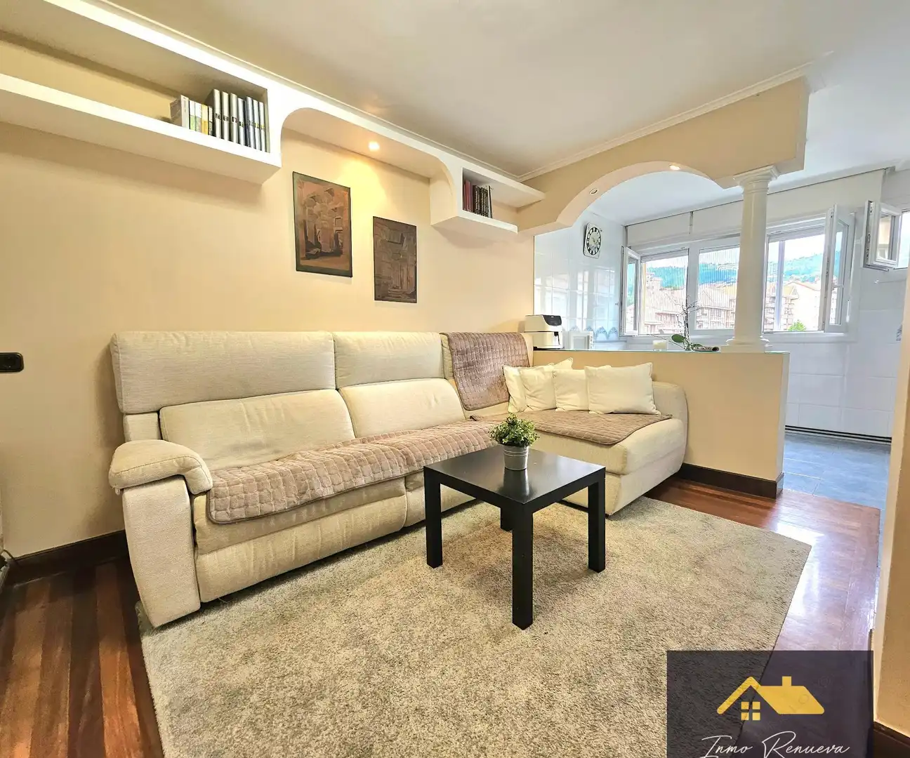 Living room of Flat for sale in Etxebarri, Bizkaia