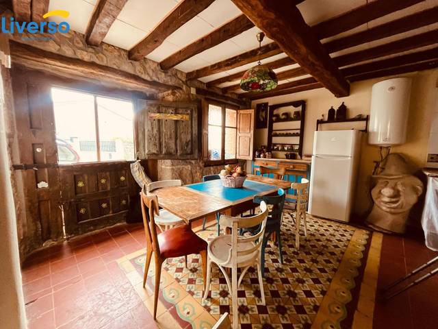 Casa-chalet en Venta en Calle REAL (HUMIENTA) en Revillarruz