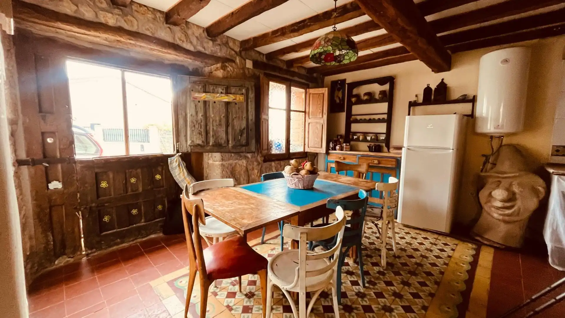 Cuina de Casa o xalet en venda en Revillarruz amb Terrassa, Moblat i Alarma