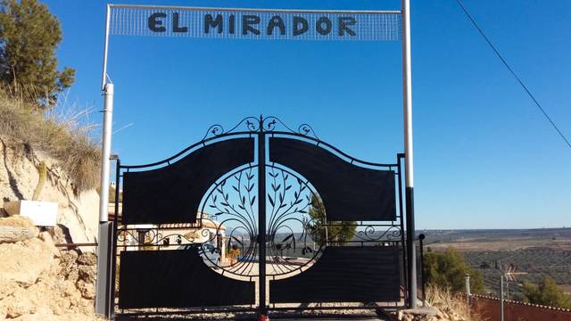 Finca rústica en Venta en Calle Loma, 97 en Pozo Alcón