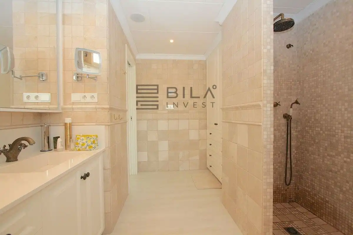 Bany de Casa o xalet en venda en Mijas amb Aire condicionat, Terrassa i Traster