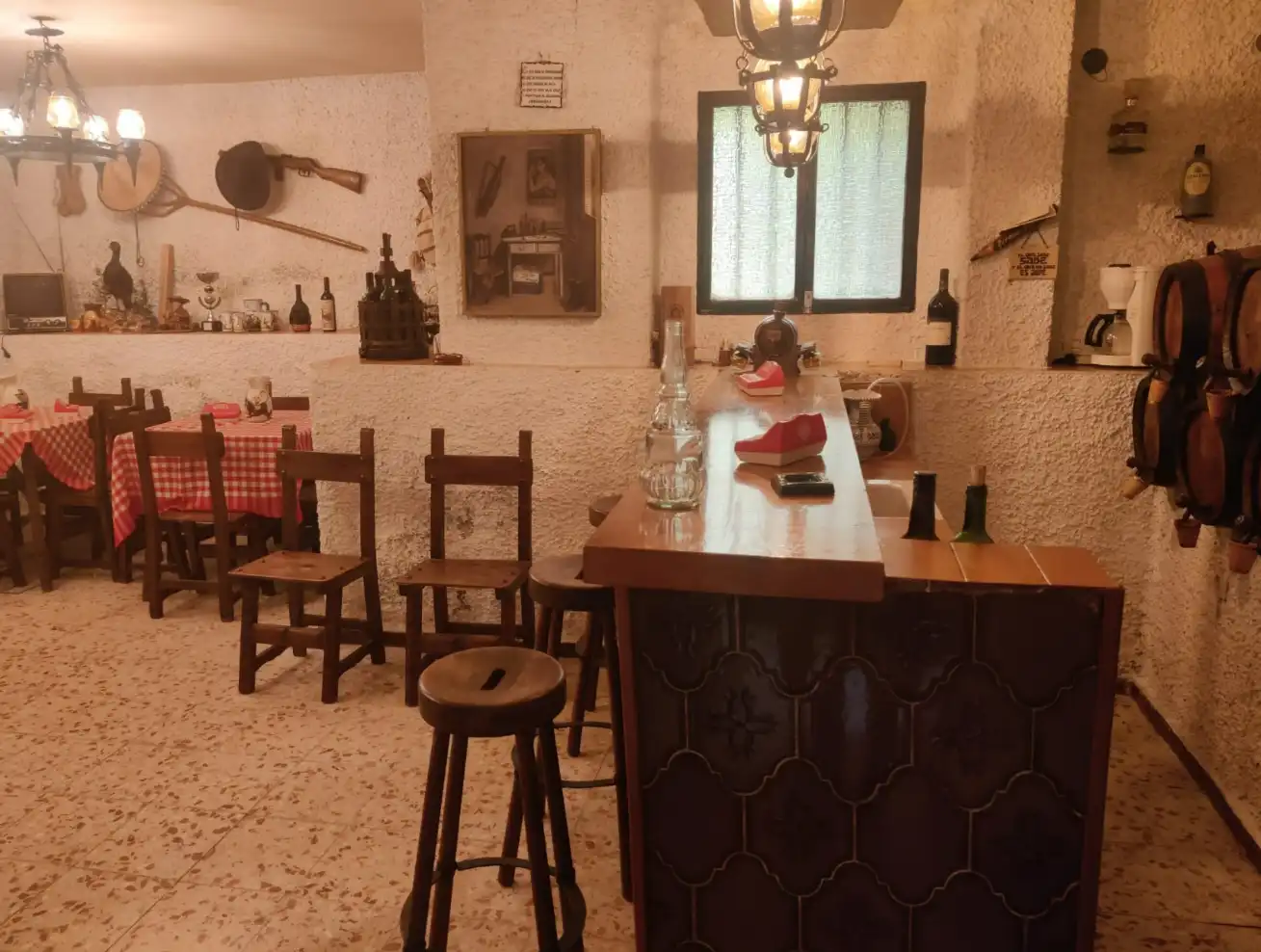 Cuina de Casa o xalet en venda en El Molar (Madrid) amb Calefacció, Jardí privat i Piscina