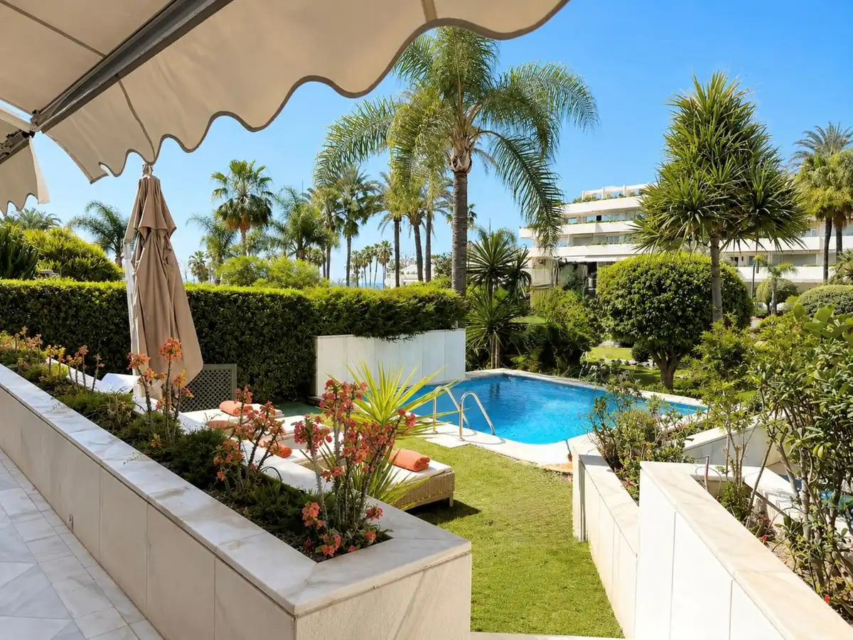 Wohnung mit Aufzug zum Verkauf in Nueva Andalucía, imagen 6