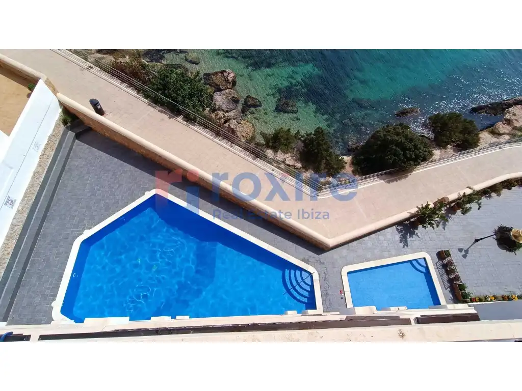 Piscina de Apartament de lloguer en Sant Antoni de Portmany