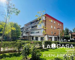 Vista exterior de Pis en venda en Fuenlabrada amb Calefacció i Terrassa