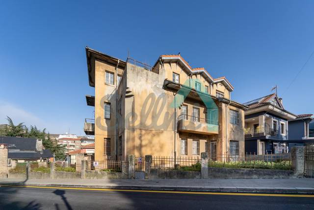 Casa-chalet en Venta en Cardenal Inguanzo en Auditorio - Seminario - Parque de Invierno