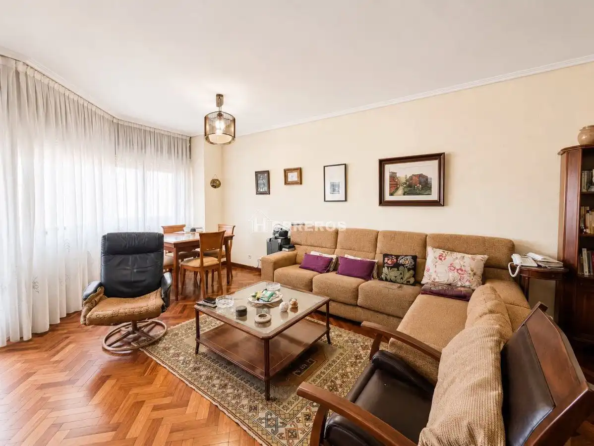 Appartement avec ascenseur à vendre à VARA DE REY, imagen 2