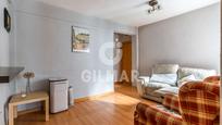 Living room of Flat for sale in  Madrid Capital  with Heating and Parquet flooring