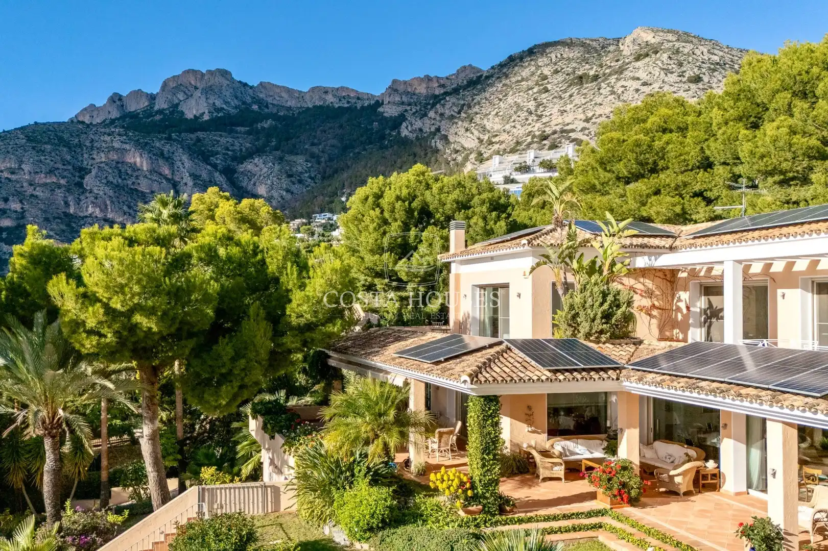 Vista exterior de Casa o chalet en venta en Altea con Aire acondicionado, Jardín privado y Terraza