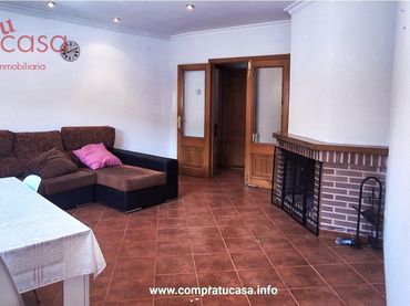 House with balcony to rent in Plaza de las Alcaldesas