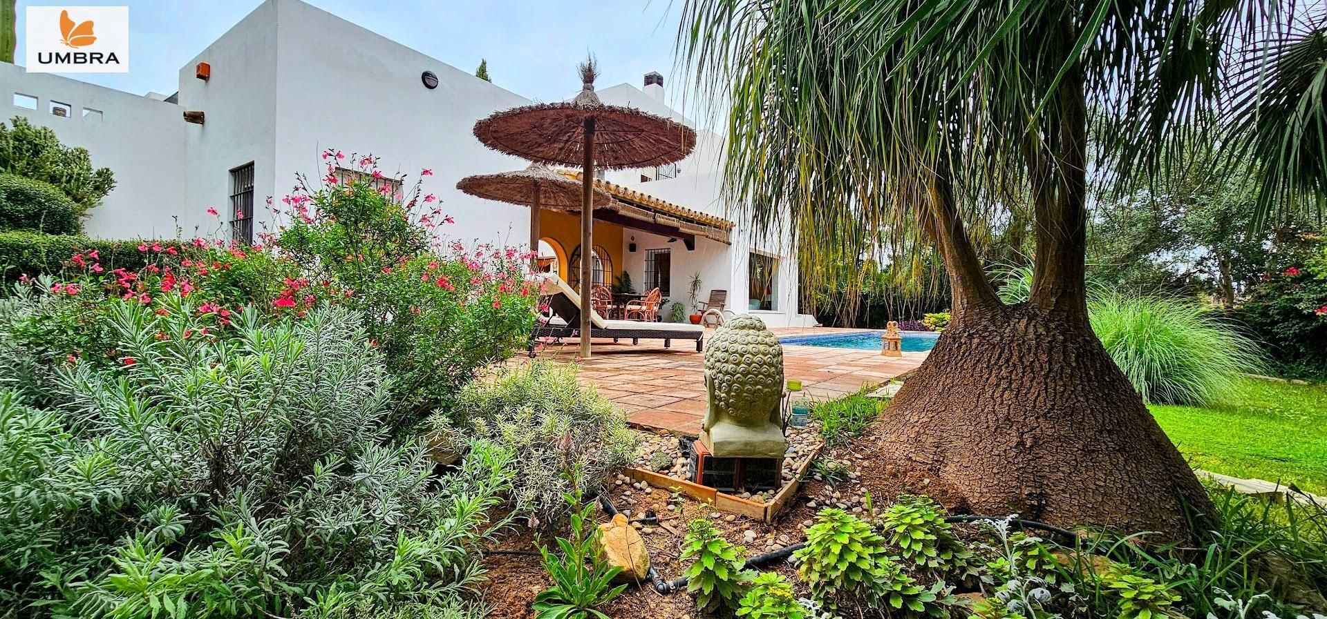 Jardí de Casa o xalet en venda en Jerez de la Frontera amb Aire condicionat, Jardí privat i Terrassa