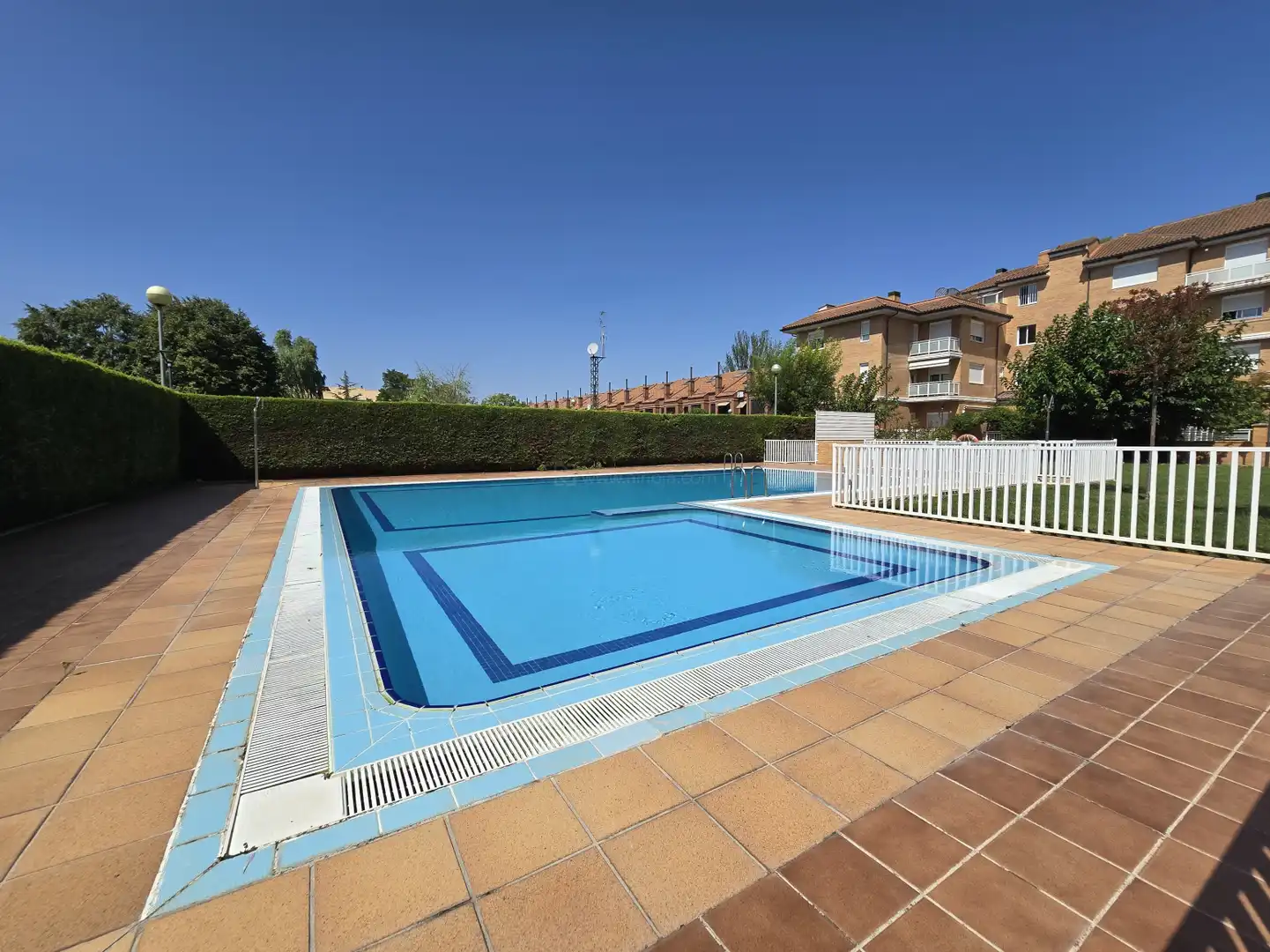 Swimming pool of Flat for sale in  Logroño  with Heating, Private garden and Storage room