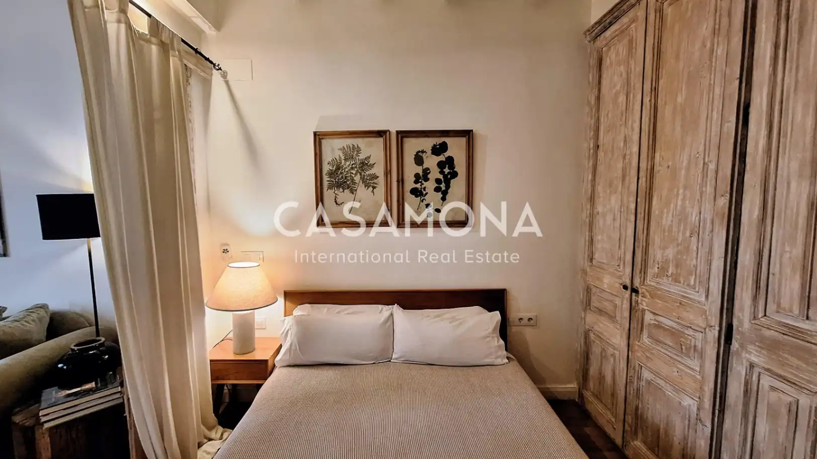 Habitación de Apartamento en venta en Barcelona con Aire acondicionado, Calefacción y Balcón