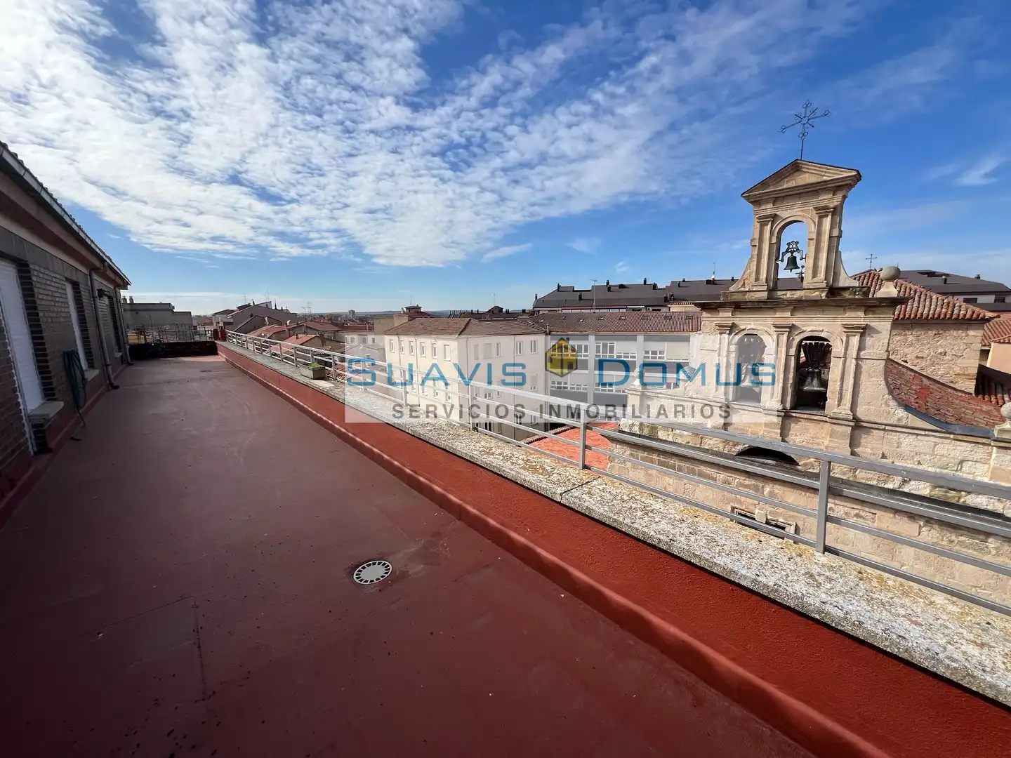 Vista exterior de Ático de alquiler en Zamora Capital  con Calefacción, Parquet y Terraza