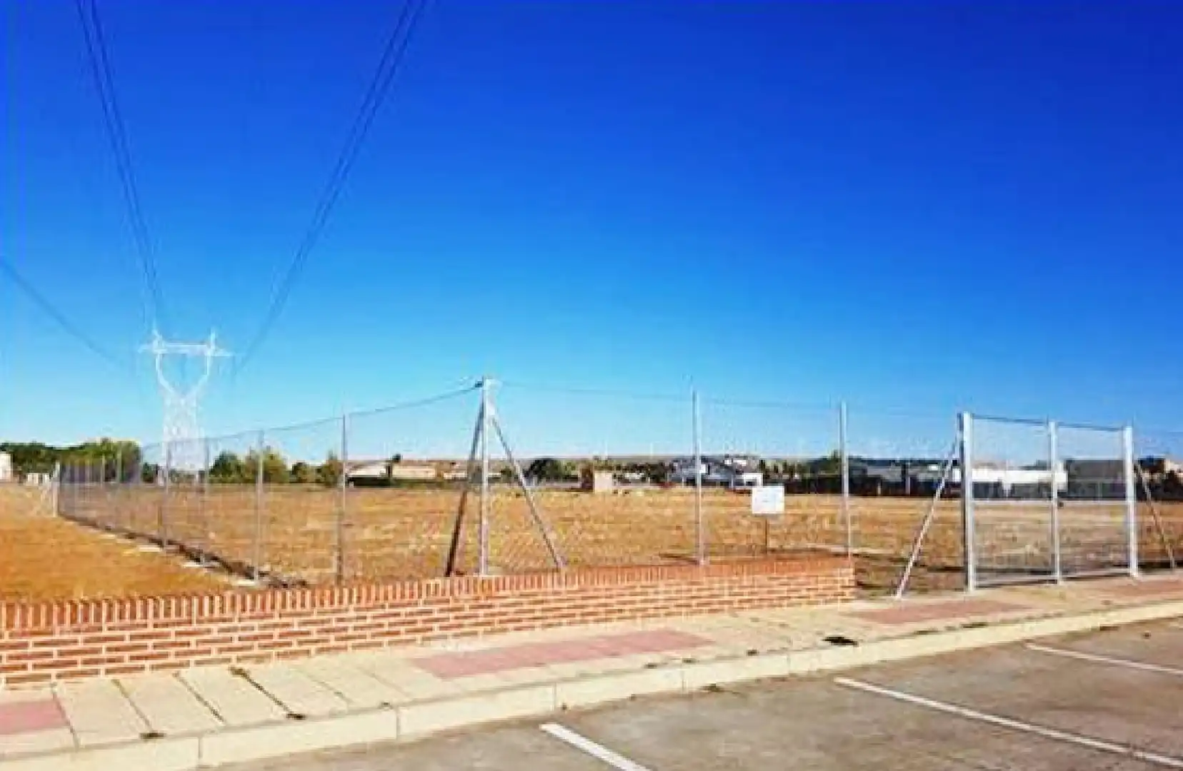 Terrenos y solares en venta en UR EL TIENTO