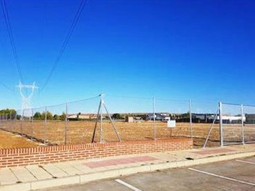 Terrenos y solares en venta en UR EL TIENTO