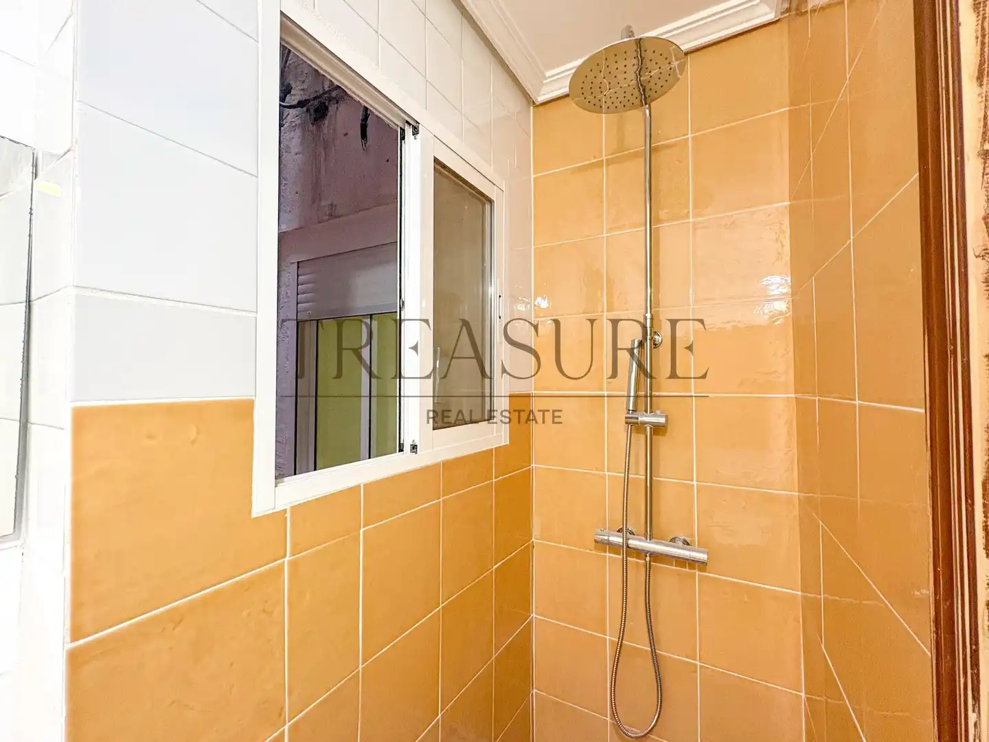 Bathroom of Office for sale in Molina de Segura  with Furnished