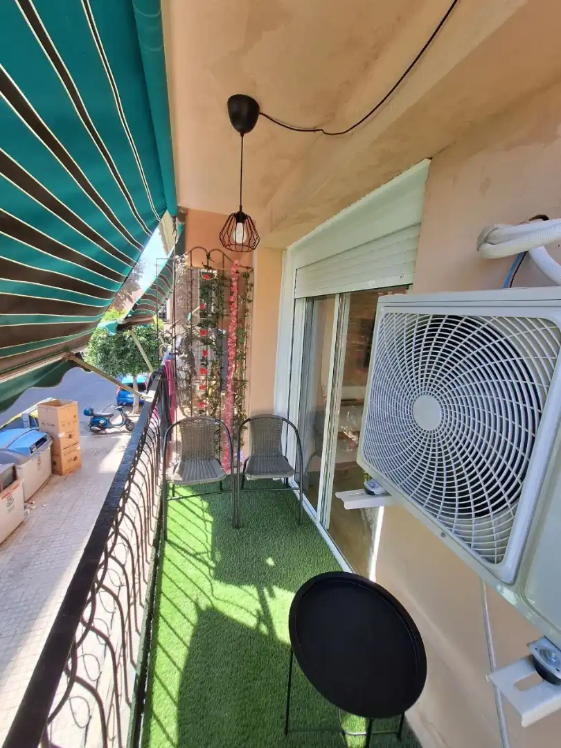 Terraza de Piso de alquiler en Burjassot con Aire acondicionado, Amueblado y Horno