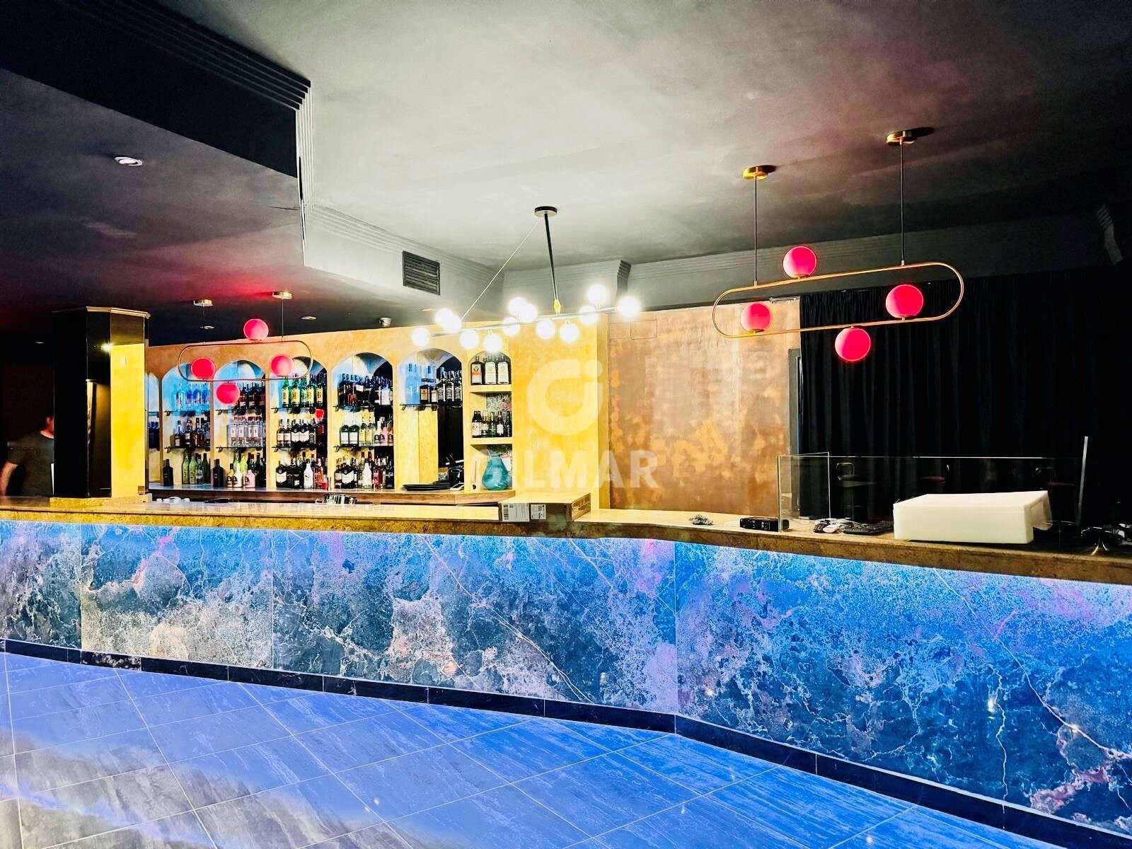 Premises for sale in Benalmádena  with Heating